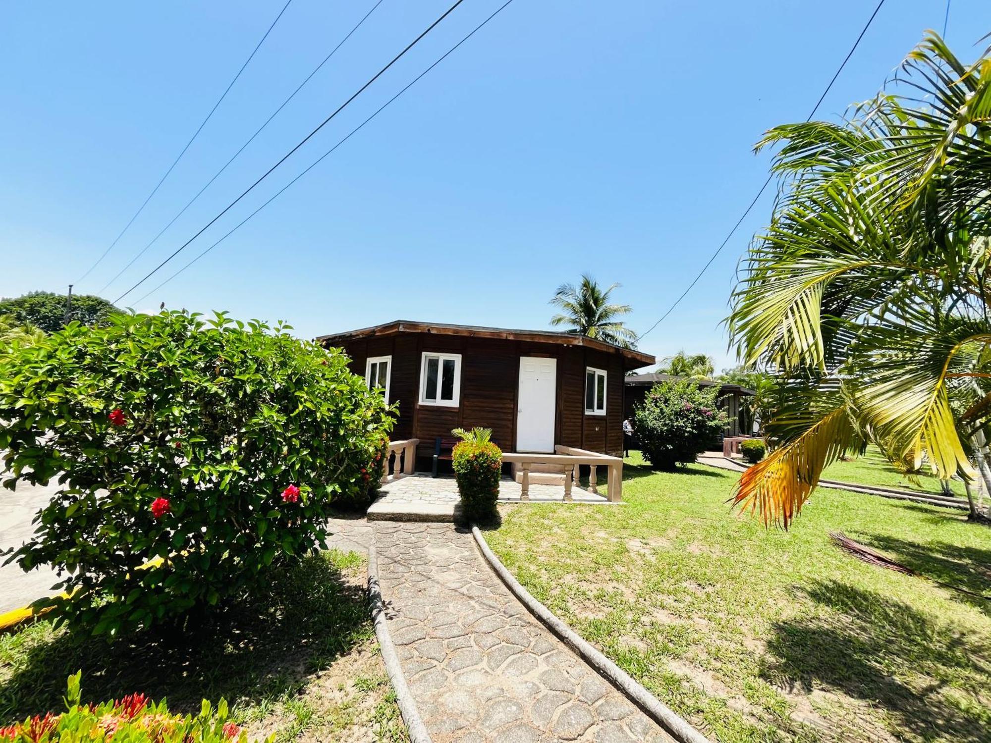 Honduras Shores Plantations 텔라 외부 사진